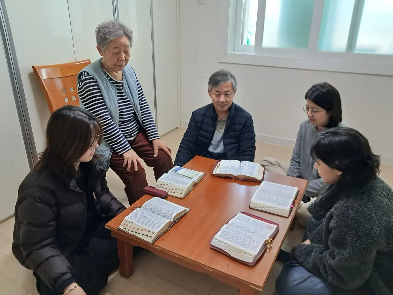 구정 가정예배 사진 10번째