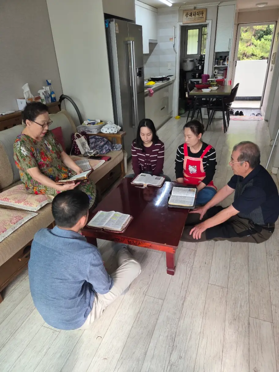 추석가정예배(모임수 우선) 사진 3번째