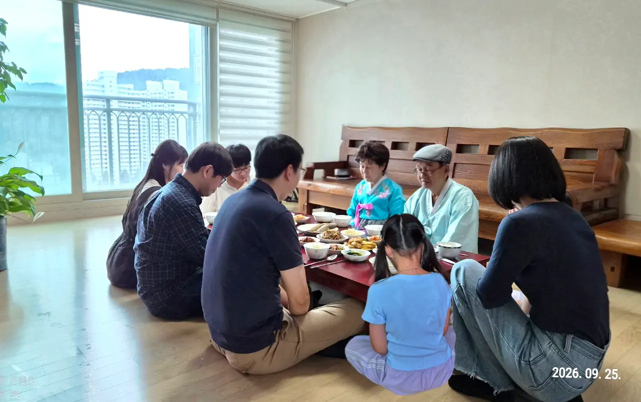 추석가정예배(모임수 우선) 사진 4번째